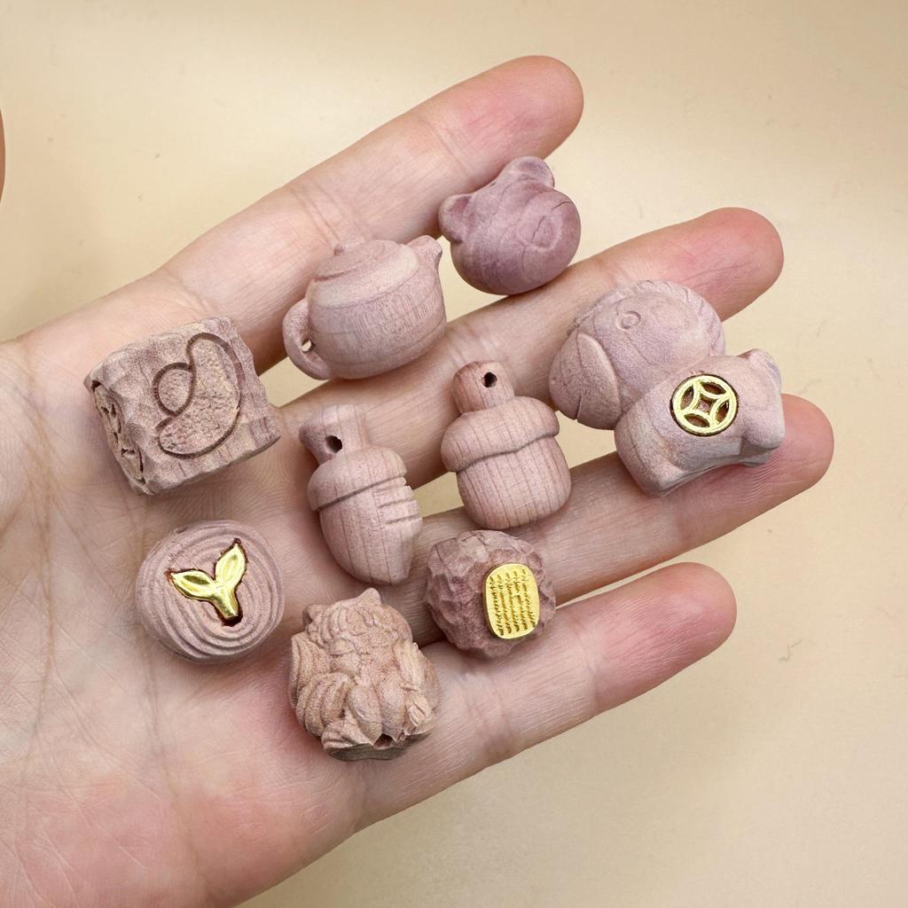 Кулон Руи из палисандра и агарового дерева с инкрустированными Пятью Сутрами - Сандаловое дерево, аксессуар для украшений Руи