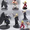 Фигурки персонажей Final Fantasy VII Сефирот и Клауд с персонажами Street Fighter Кеном и Рю