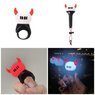 Удобный мини светодиодный брелок-кольцо, аксессуар с несколькими режимами мигания для концертов и ежедневного украшения ключей
