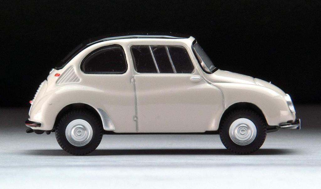 Tomica Limited Vintage Subaru 360 Кабриолет Слоновая кость 1960 Модель Топовая модель 1/64 LV-182a (Мягкий закрытый) -