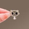 High-End Women's Cute Cat Brooch: Hollow Anti-Exposure Pin for Shirt Collar & Corsage