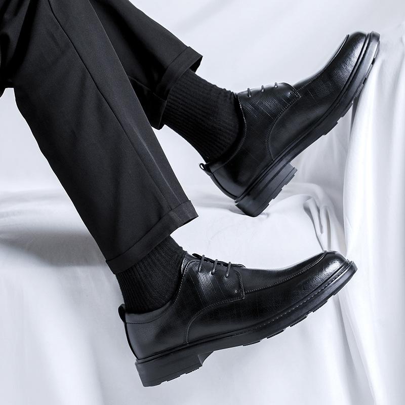 Кожаные туфли мужские в британском стиле корейская версия деловые повседневные туфли 2025 новые туфли на платформе 9249-R