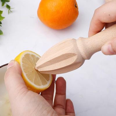 Инструменты для работы с фруктами и овощами – Ручные и корпусные соковыжималки