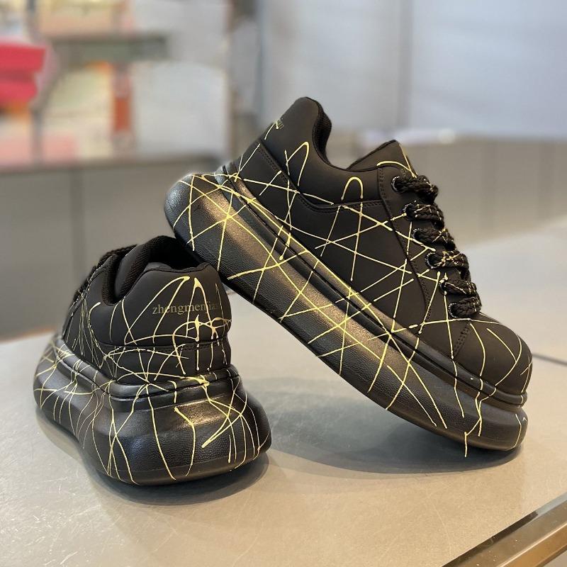 Versatile Men's Platform Vulcanized Shoes Luxury Brand Damping Wear-resistant Sneakers Anti Slip Increased Casual Walking Shoes