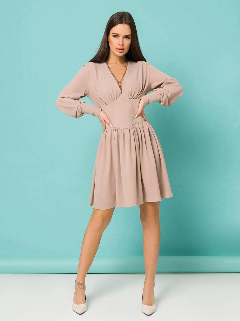 Приталенное платье с декольте ISSA Plus