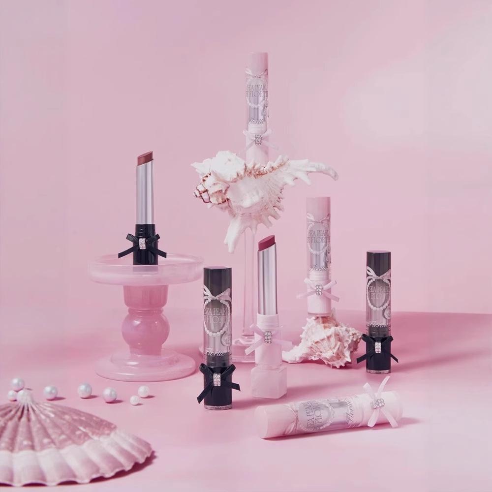 FLORTTE Glass Sea Твердый блеск для губ - Прозрачный нюдовый Водянистый легкий Зеркальный финиш