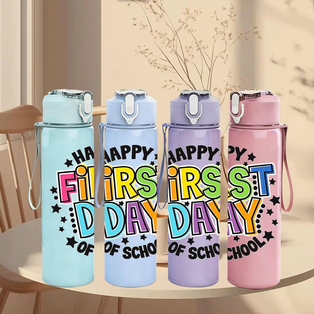 1PC Happy First Day Colorful Lettering 750ml Color Plastic Sports Water Bottle Leakproof Flip Straw Lid Suitable for Sports Office Home Use
