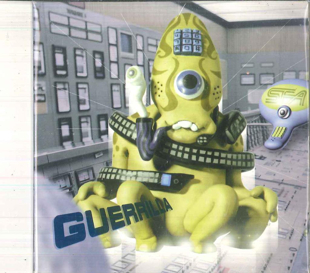 CD SUPER FURRY ANIMALS Guerrilla CRECD242P CREATION 1999 UK Rock Б/у
