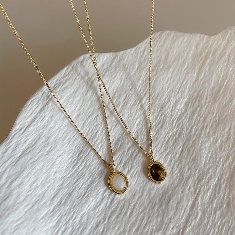 Ожерелье с подвеской из ракушки кошачий глаз — простое, универсальное и стильное для женщин