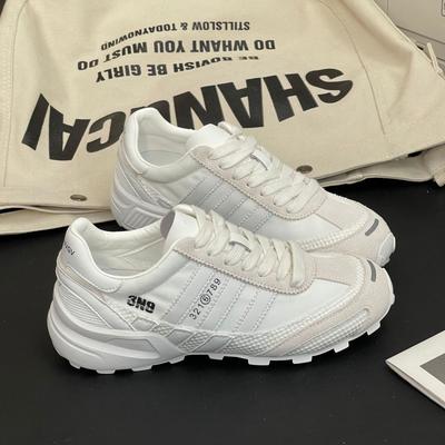 Женская обувь – Кроссовки