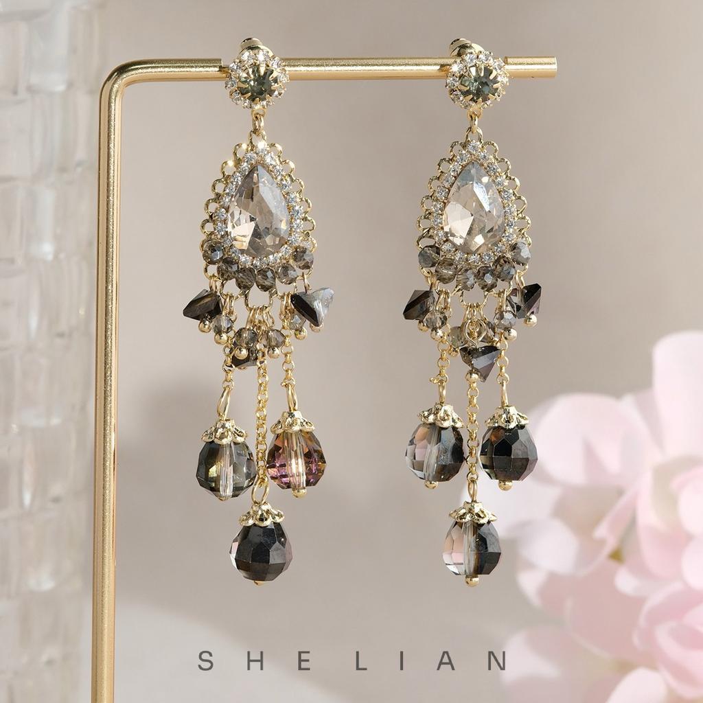 Heavy Industry Light Luxury Crystal Fringed Earrings Silver Needle Diamond Earrings Retro Temperament Long Bohemian Earrings
