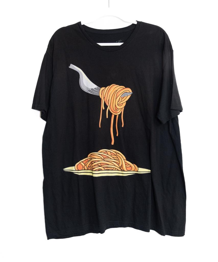 Black Graphic T-Shirt With Fork Spaghetti Design Size 2XL Short Sleeve Crew