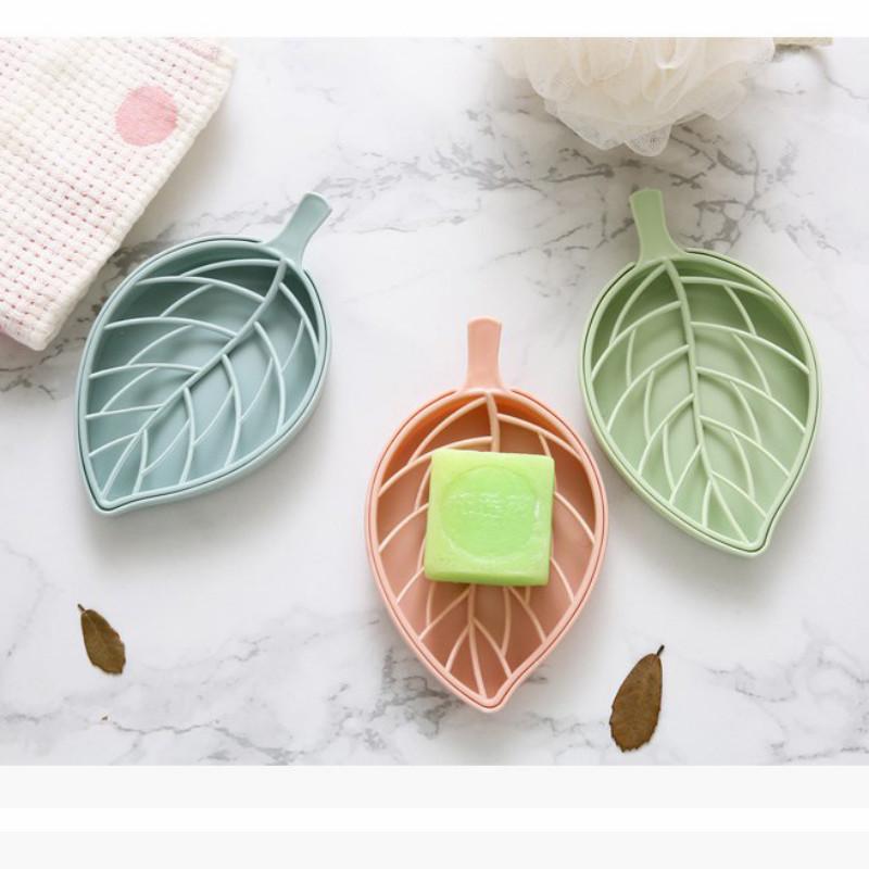 Двухслойный дренажный ящик для мыла Creative Bath Leaf