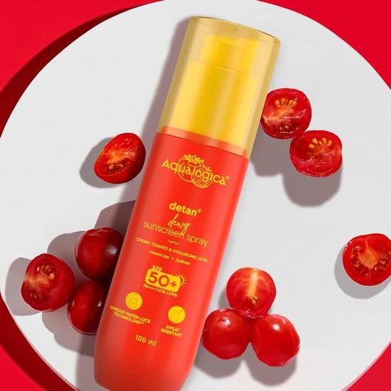 Aqualogica Detan+ Смузи для умывания с томатом черри и гликолевой кислотой для удаления загара (100мл) + Спрей-санскрин Detan+ Dewy (100 мл) | 2 штуки