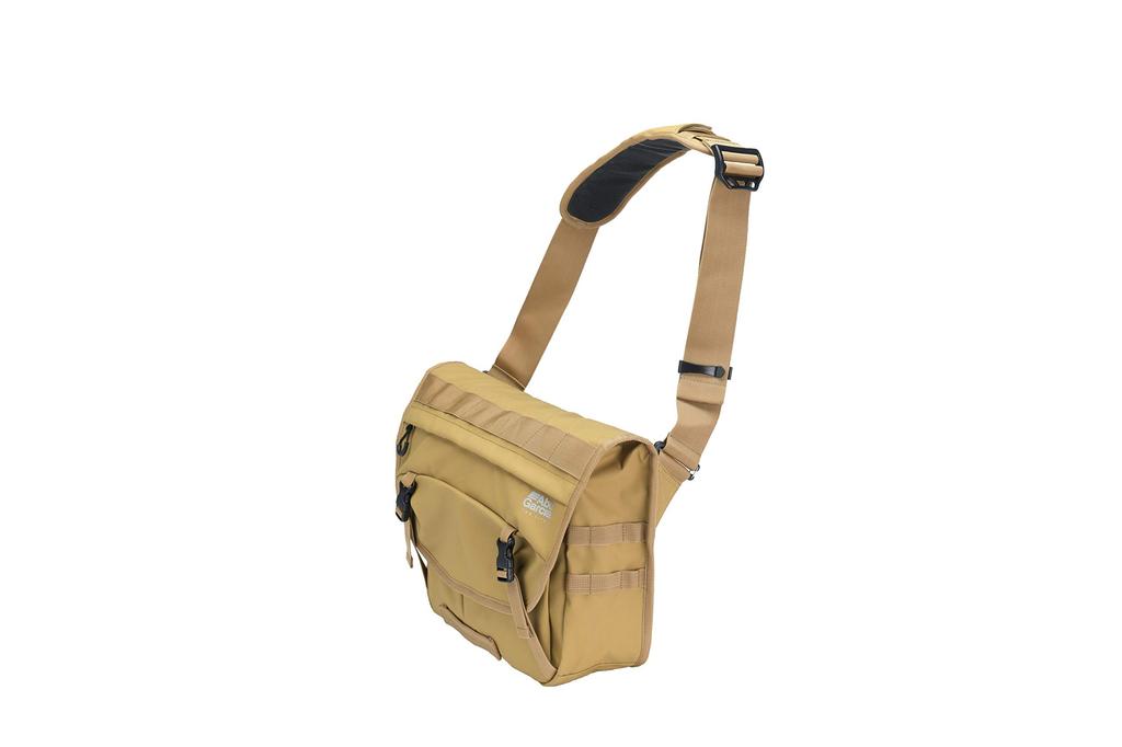 Сумка-мессенджер AbuGarcia Langan 2 Coating Black