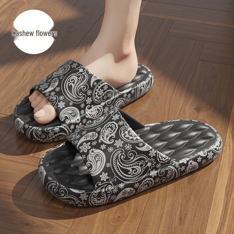 Unisex Summer Soft-Soled Slippers: Cushioned and Slip-Resistant for Home or Outdoor Wear