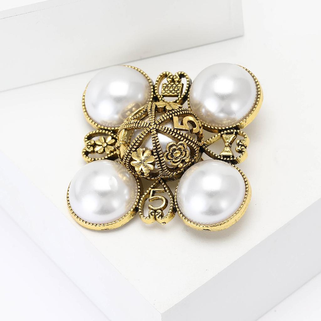 Винтажная брошь из сплава в стиле барокко с жемчугом, модная брошь для дамской одежды, украшение для корсажа