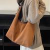 Large Capacity Simple Commuter Tote Bag Women's 2025 Autumn New High-end Casual Trend Shoulder Armpit Bag