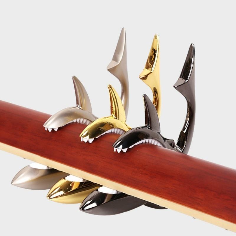 1 шт. Каподастр для гитары в форме акулы, цинковый, универсальный, быстрозажимной, для акустических музыкальных инструментов, аксессуары