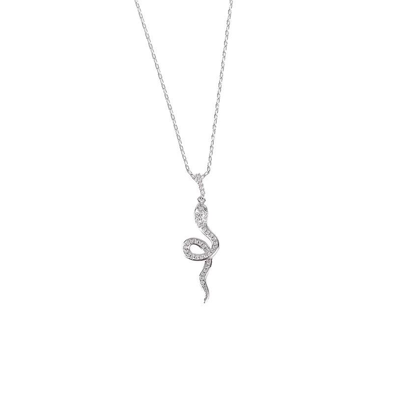 Small Snake Necklace Women's Sweater Chain Snake Pendant Necklace Light Luxury Niche Collarbone Chain Women's High-end Feeling