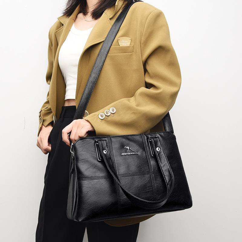 European and American Trendy Street Retro Women's Handbags Large Capacity Tote Bag Solid Color Casual Women's Shoulder Bag