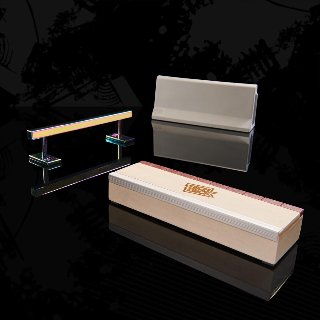 Tech Deck TECH DECK PRO SERIES DAILY GRIND PACK Фингерборд Скелет Пальца Секция