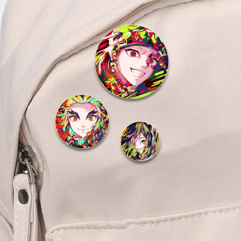 32/44/58mm Kamado Tanjirou Hashibira Inosuke Pin Kochou Shinobu Kamado Nezuko Tsuyuri Kanao Agatsuma Zenitsu Anime Brooche Handmade Demon Slayer Badge