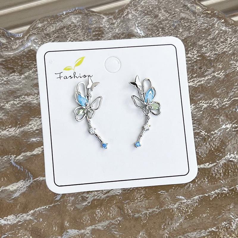 Свежие светло-голубые серьги, геометрические серьги, темперамент, сетка, красные модные шпильки, новая модная женщина