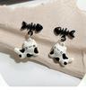 Серьги в виде мультяшных кошек для женщин, черные, белые, с изображением рыбьей кости, серьги-гвоздики в виде кошки, изысканные ювелирные изделия для девочек, персонализированные аксессуары для животных