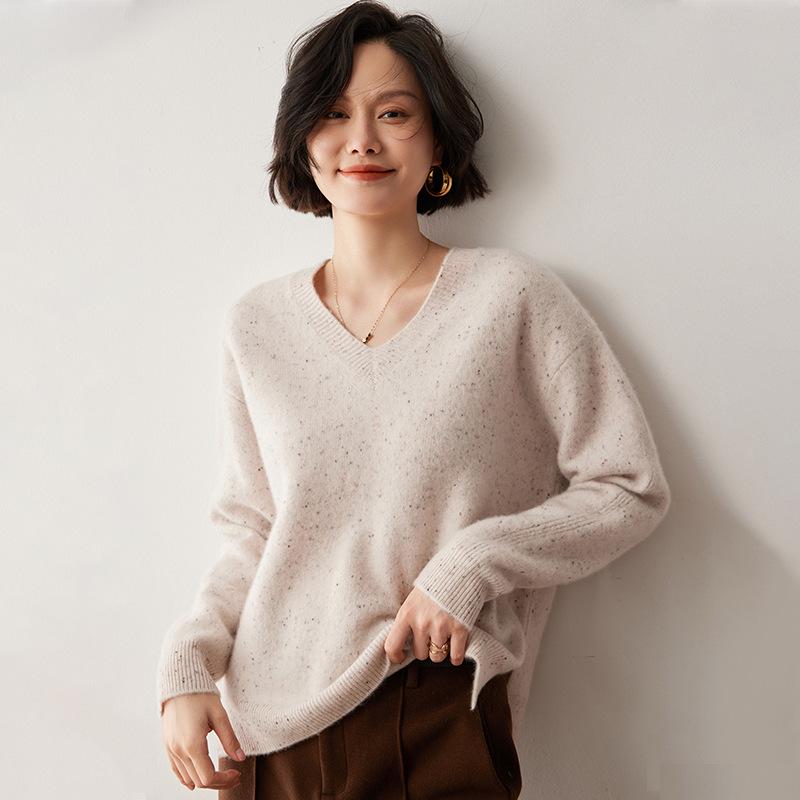 Women's Loose V-Neck Cashmere Sweater - Autumn/Winter 2024 Retro Korean Style Knitwear