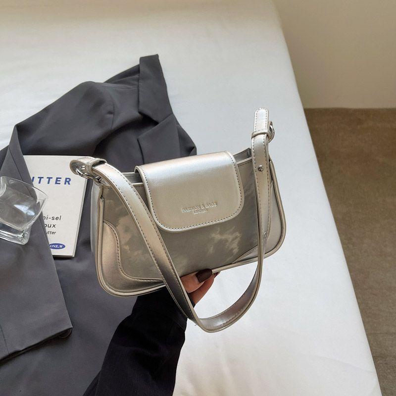 Silver Underarm Crescent Bag Women's 2025 New Shoulder Messenger Bag Niche High-end Portable Underarm Bag