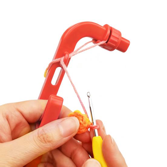 1 набор держатель для вязания крючком для начинающих помощник для вязания крючком 3 в 1 регулятор натяжения пряжи для вязания крючком направляющая для пряжи облегчить усталость рук боль подарок для вязальщиков крючком вязальщиков