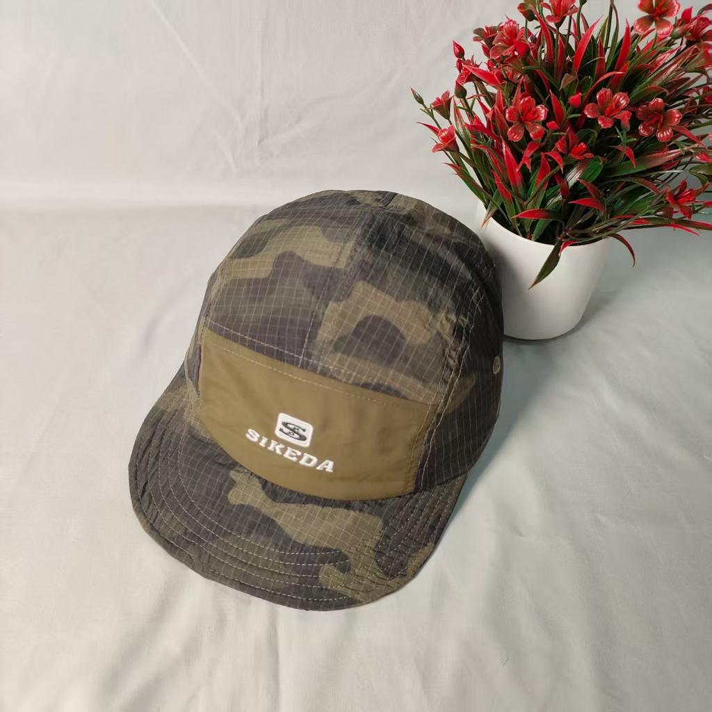 Summer light and quick-drying short-brimmed camouflage cap men's and women's American outdoor sports breathable flat-brimmed sunshade baseball cap
