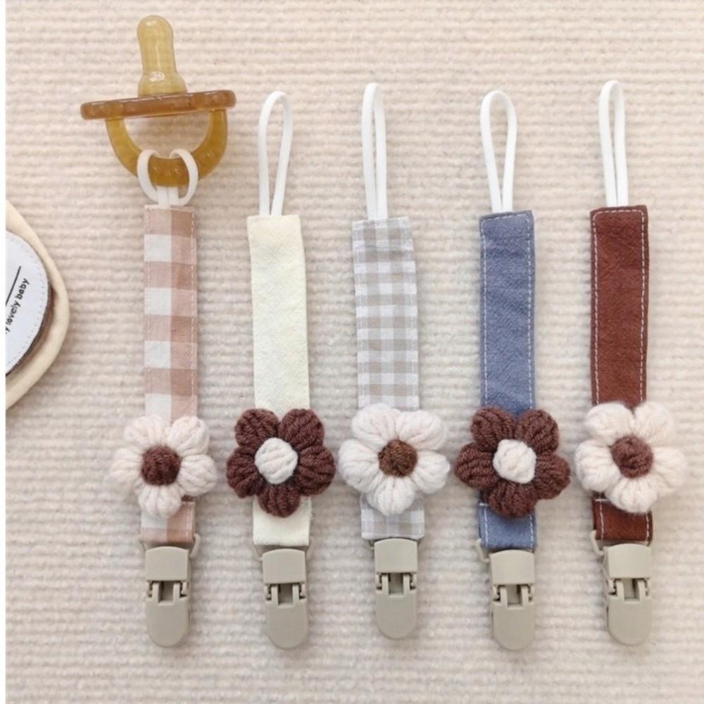 Plastic Flower Dummy Nipple Holder Plaid Embroidery Pacifier Clips Retro Baby Pacifier Chain Girls
