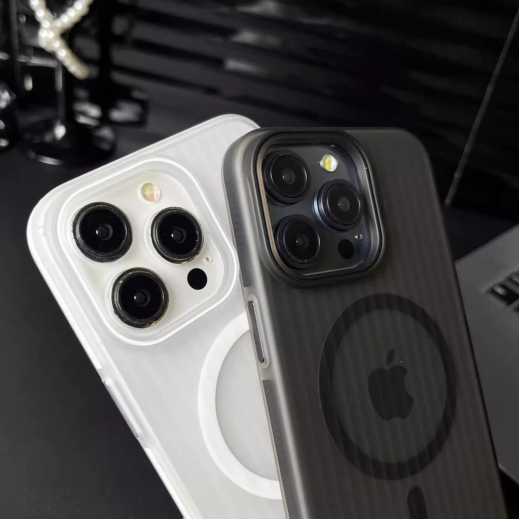 Corrugated Grating Magnetic Case Suitable for IPhone 16 Ice Fog PC Matte Phone Case Apple 15 Anti Slip Strip 14 Transparent