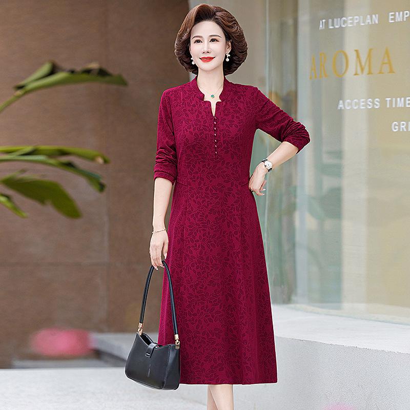 Мамино платье средней длины большого размера с флисовой подкладкой для весны и осени - Приталенный стиль для женщин среднего и пожилого возраста
