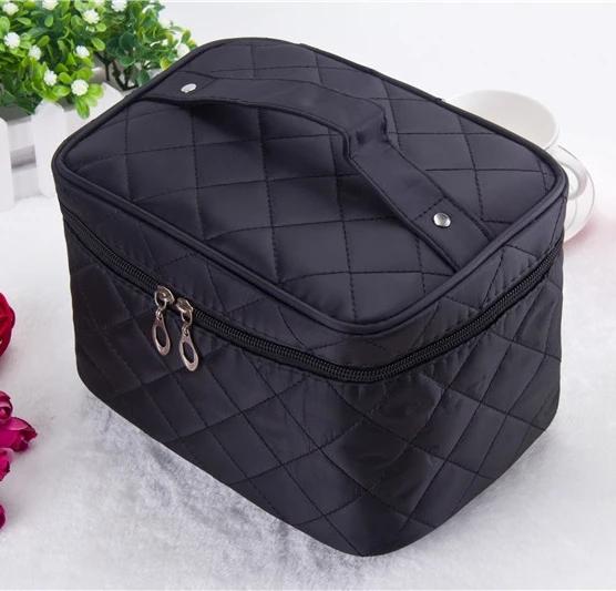 Cosmetic Box New  Quilted Professional Cosmetic Bag Women's Large Capacity Storage Handbag Travel Toiletry Makeup Bag sac
