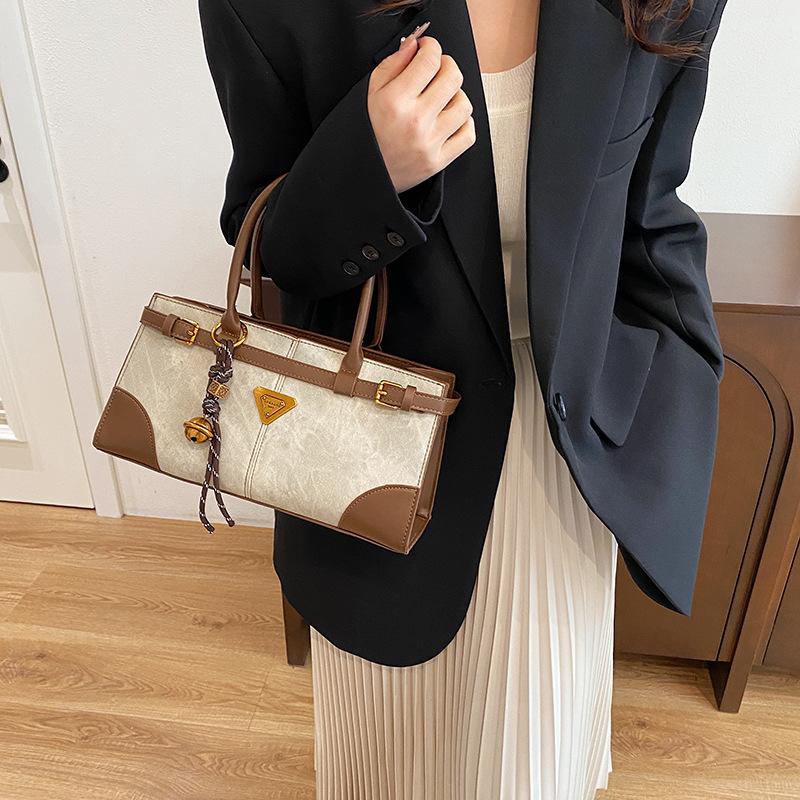 Внешний заказ высококачественная текстура портативная маленькая сумка женская 2025 новая трендовая темпераментная универсальная одноплечевая кроссбоди маленькая квадратная сумка