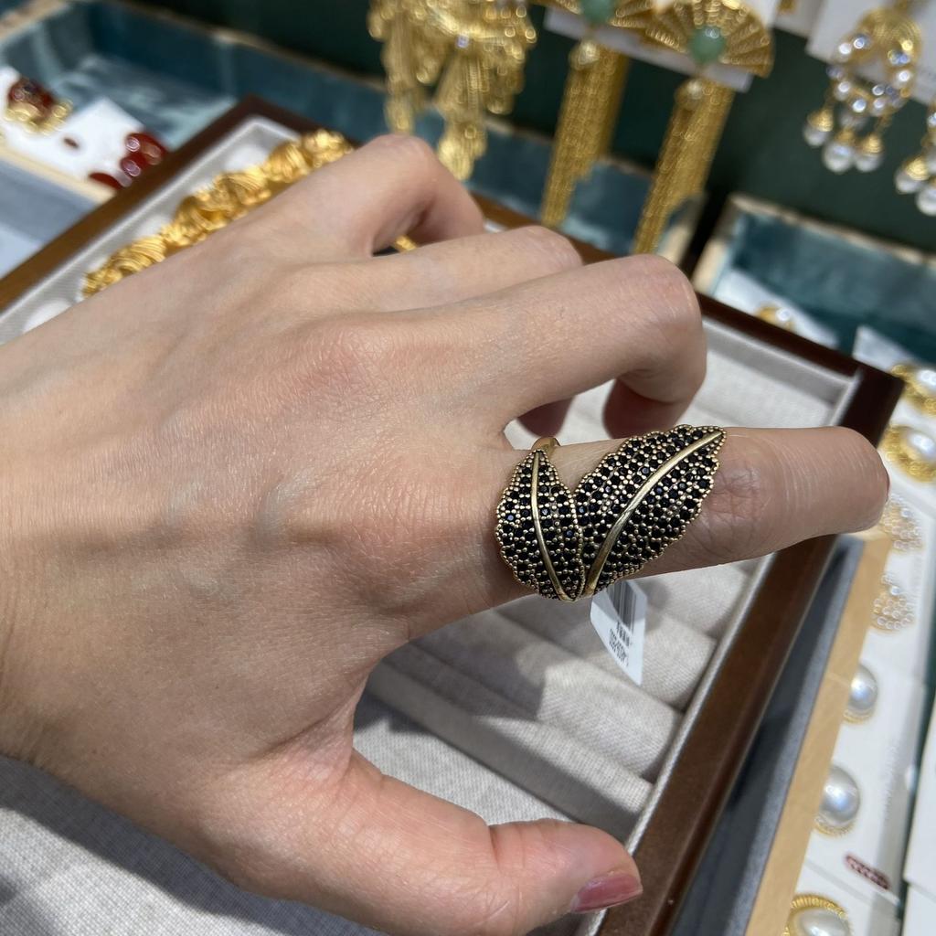 Кольцо с листом из золота и черного циркония для женщин в стиле ретро, старое индивидуальное кольцо на указательном пальце, литературное кольцо с листом, живая партия колец