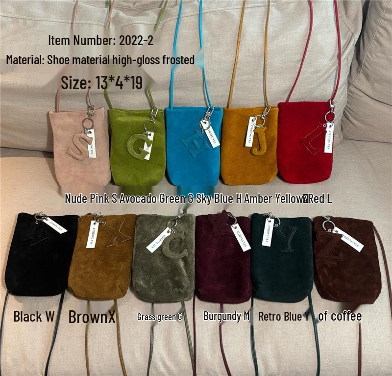 Women's 2025 Early Autumn Matte Cowhide Vertical Phone Crossbody Bag - Retro Simple High-End Design