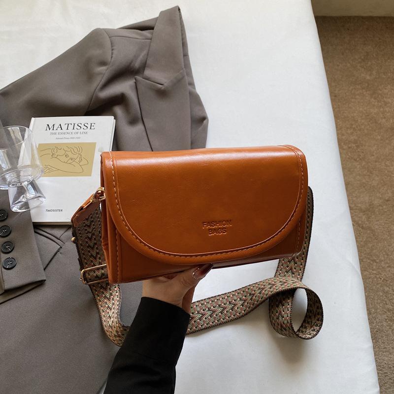 Простой ретро модный тренд универсальная повседневная широкая плечевая лямка удобная плечевая сумка-мессенджер маленькая квадратная сумка женская сумка