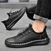 Outdoor Fashion Men Flats Shoes Anti Slippery Flats Shoes Comfortable Fashion Casual Male Shoes
