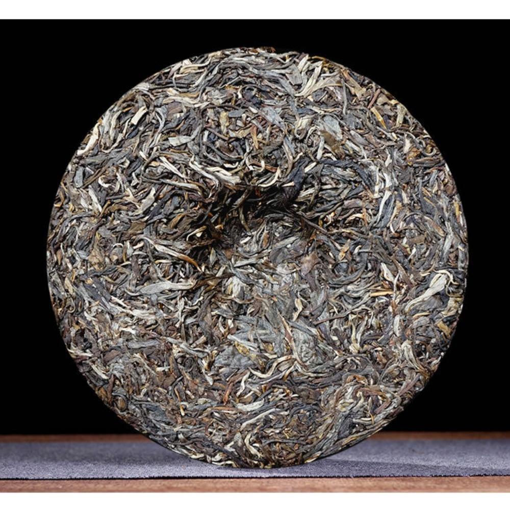Чай King Pu-erh Raw Tea Jingmai Orchid Fragrance Yunnan Jingmai Mountain 357г