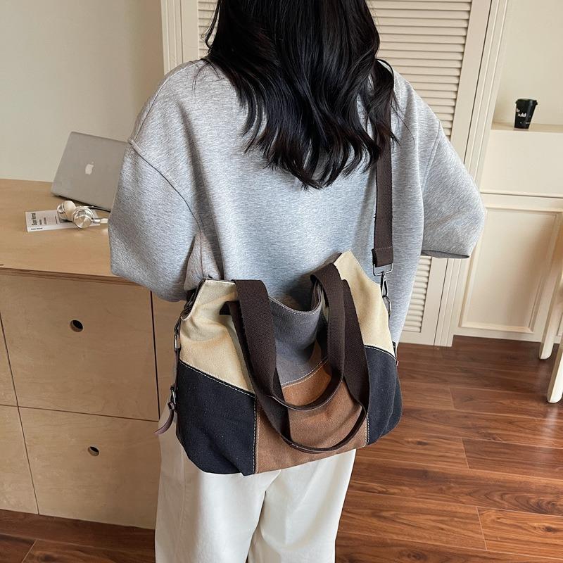 Холщовая сумка женская большой вместимости новая летняя универсальная контрастная цветная сшивная сумка-мессенджер классная сумка-тоут