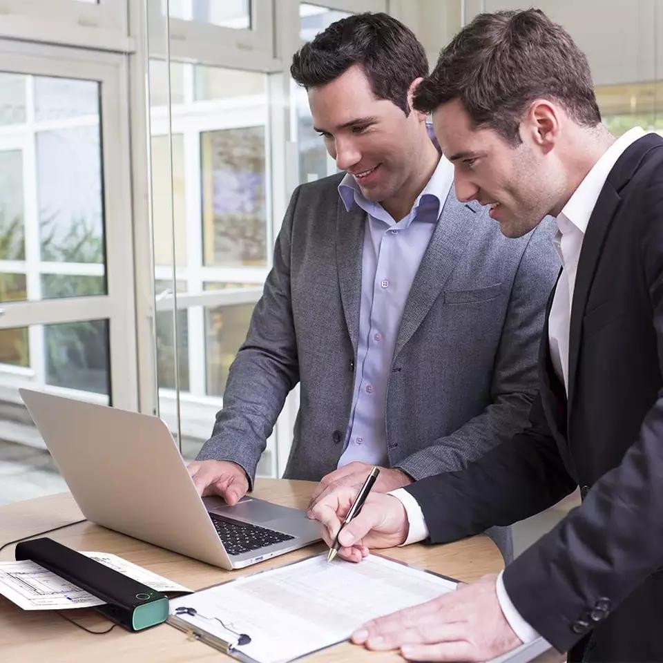 Портативный бытовой термопринтер для бумаги формата А4 с подключением по Bluetooth для ПК/телефона, мобильный принтер формата А4 + 200 шт. бумаги для печати