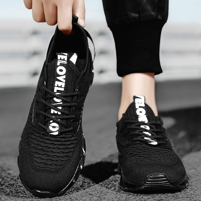 Autumn/Winter Men's Non-slip Blade-soled Shoes Outdoor Men's Large Size Shoes