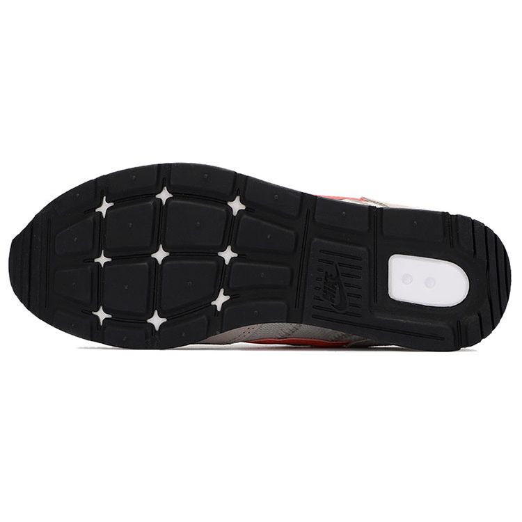 Nike Venture Runner Wide Light Bone Magic Ember Женские кроссовки Серые DM8454-005