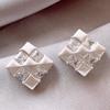 Корейские серебряные серьги-гвоздики кубической формы под колотый лед для женщин, новые популярные серьги 1011, легкая роскошь и ощущение высокого качества, очень красивые серьги.