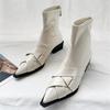 Мода Модные и универсальные женские туфли с острым носком 2024 года Новые удобные женские ботинки телесного цвета на низком каблуке Однотонные простые современные ботинки
