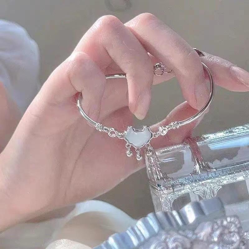 Браслет-замок Современный Для Женщин Геометрический Дизайн Персонализированный Национальный Ювелирный Стиль